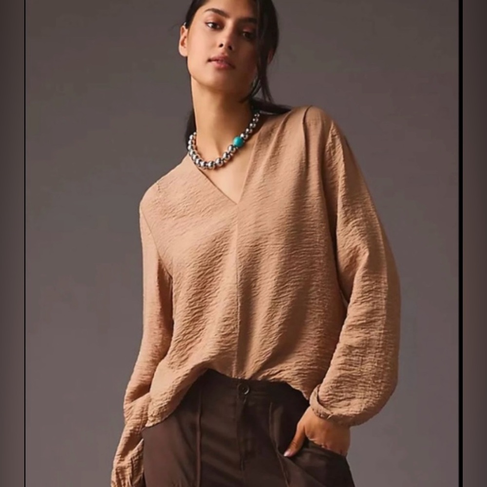 Anthropologie - Self Contrast Crinkle Blouse in Beige